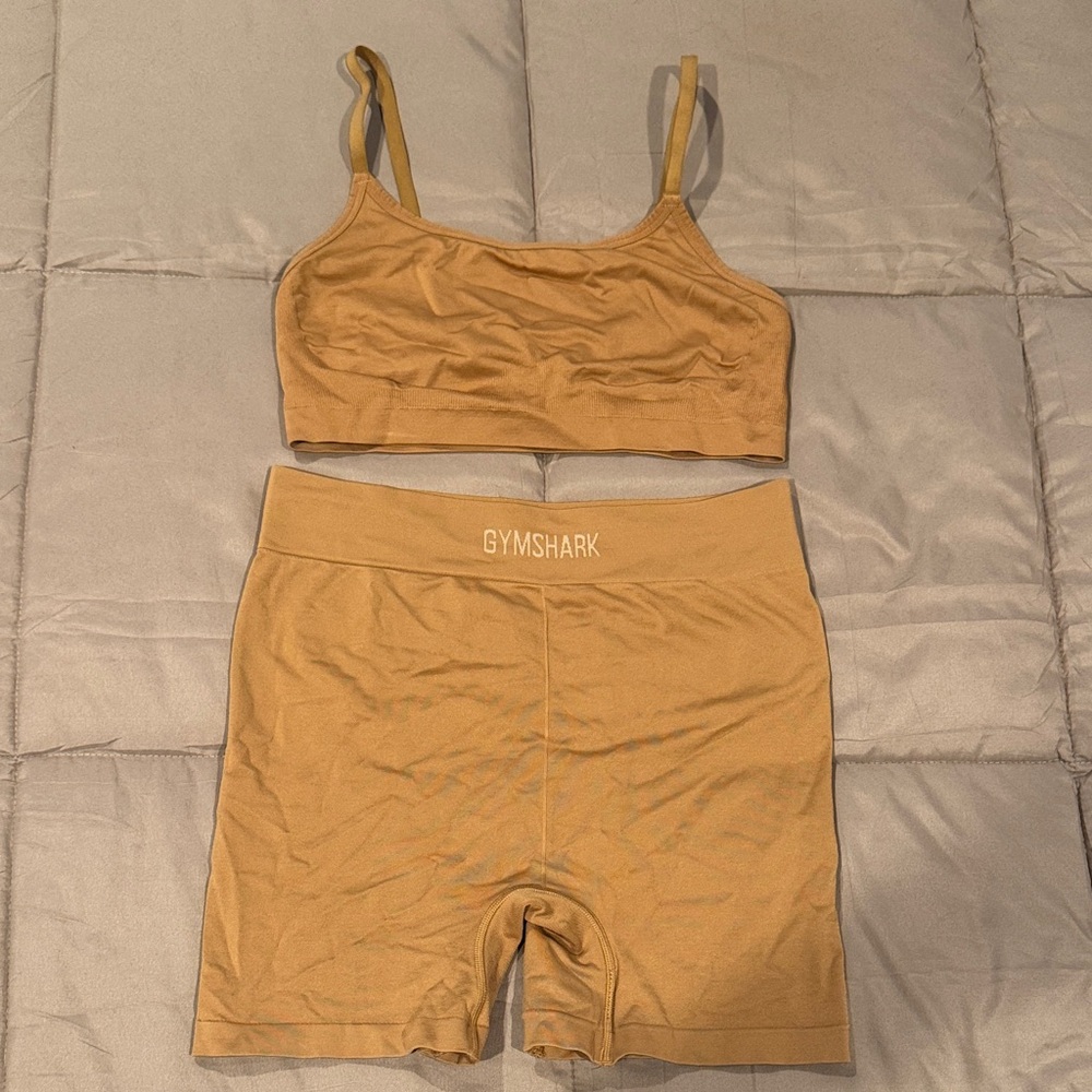 Gymshark Sports Bra Set